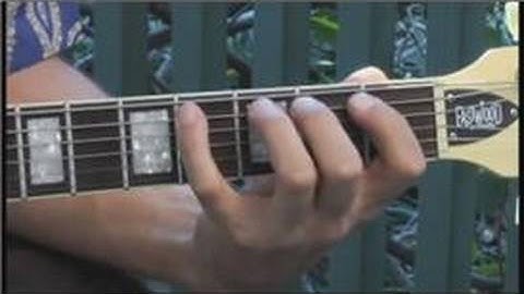How to Play an E Symmetric Dominant : How to Play Scales on the Guitar 1