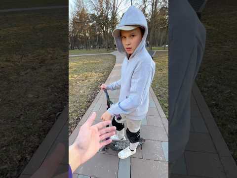 Я нашел ВОРА - он украл мой самокат ! #shorts #рекомендации #самокат #скейтпарк