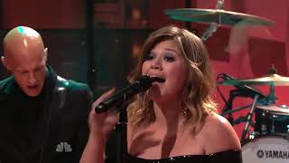Kelly Clarkson   Mr  Know It All Live on The Tonight Show with Jay Leno 2011 HD