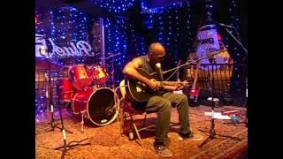 Cedric Burnside (solo)    -     &quot;You Can Move&quot;       8/2/13