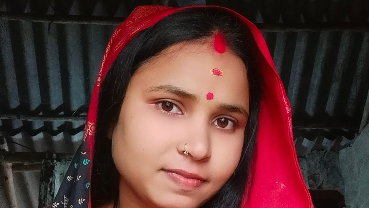 @damayantiblogs is live