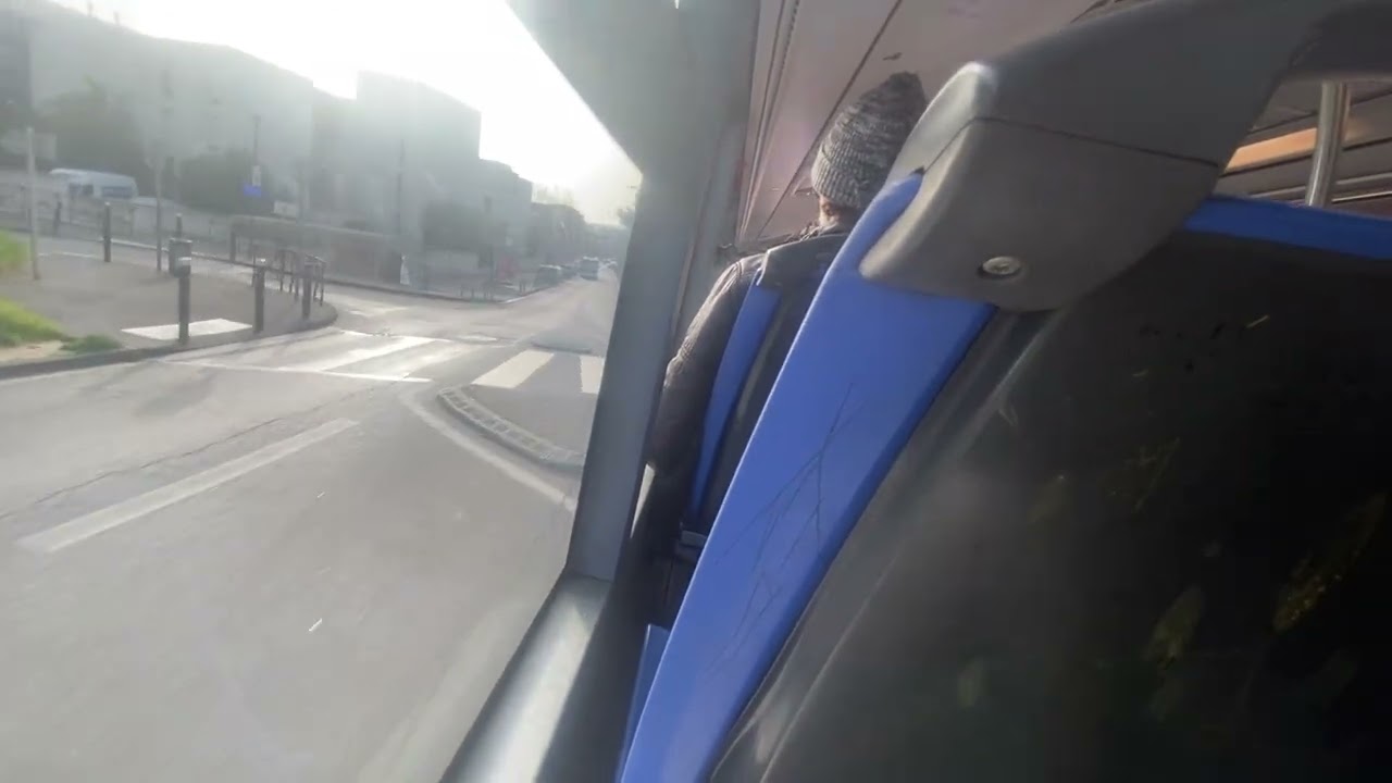 À bord d’un Mercedes citaro facelift sur la ligne 38