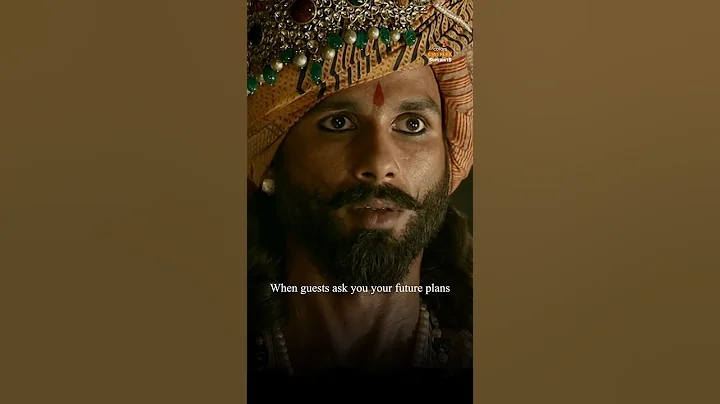 Why? 👀 #Padmavat #ShahidKapoor #RanveerSingh
