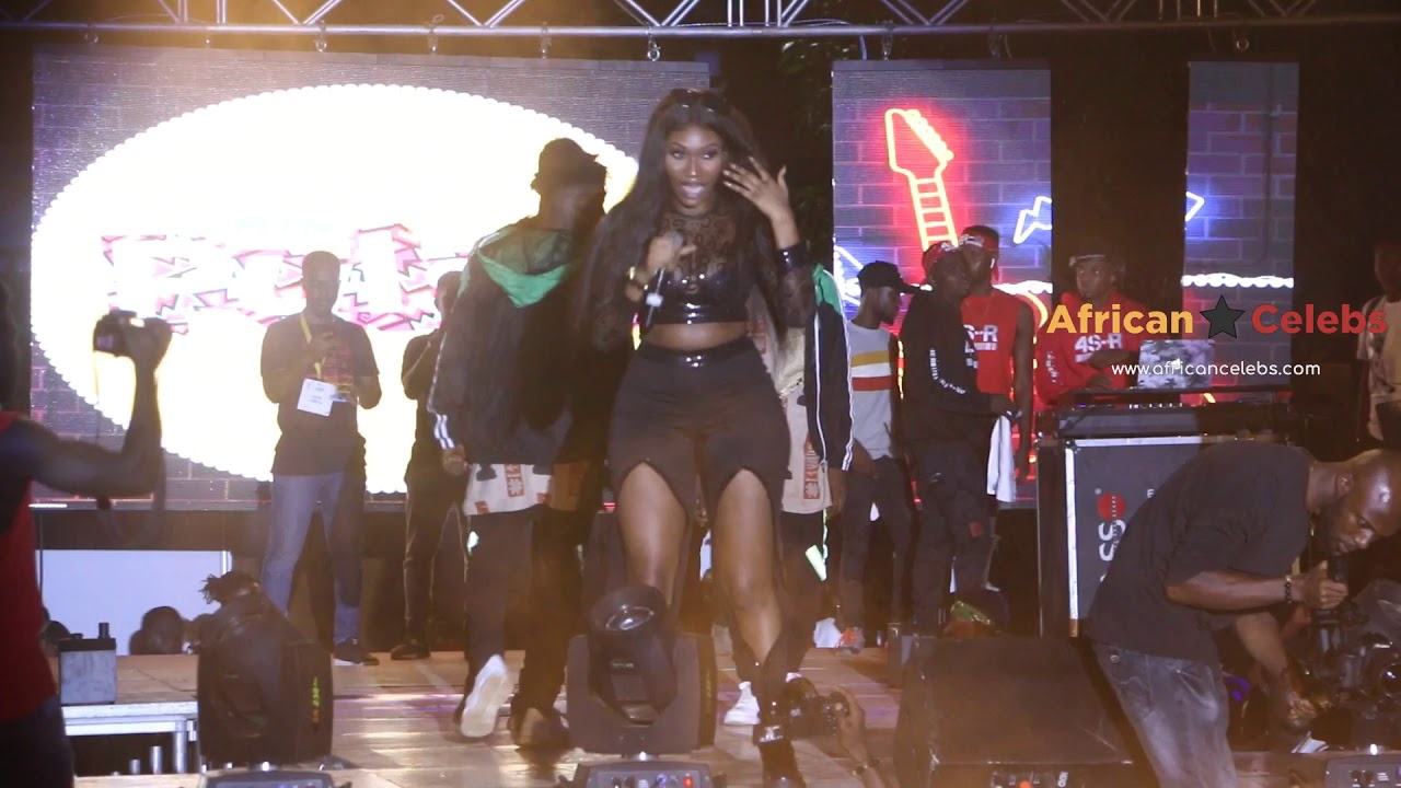 Wendy Shay At Pent Hall Week Ghana - YouTube