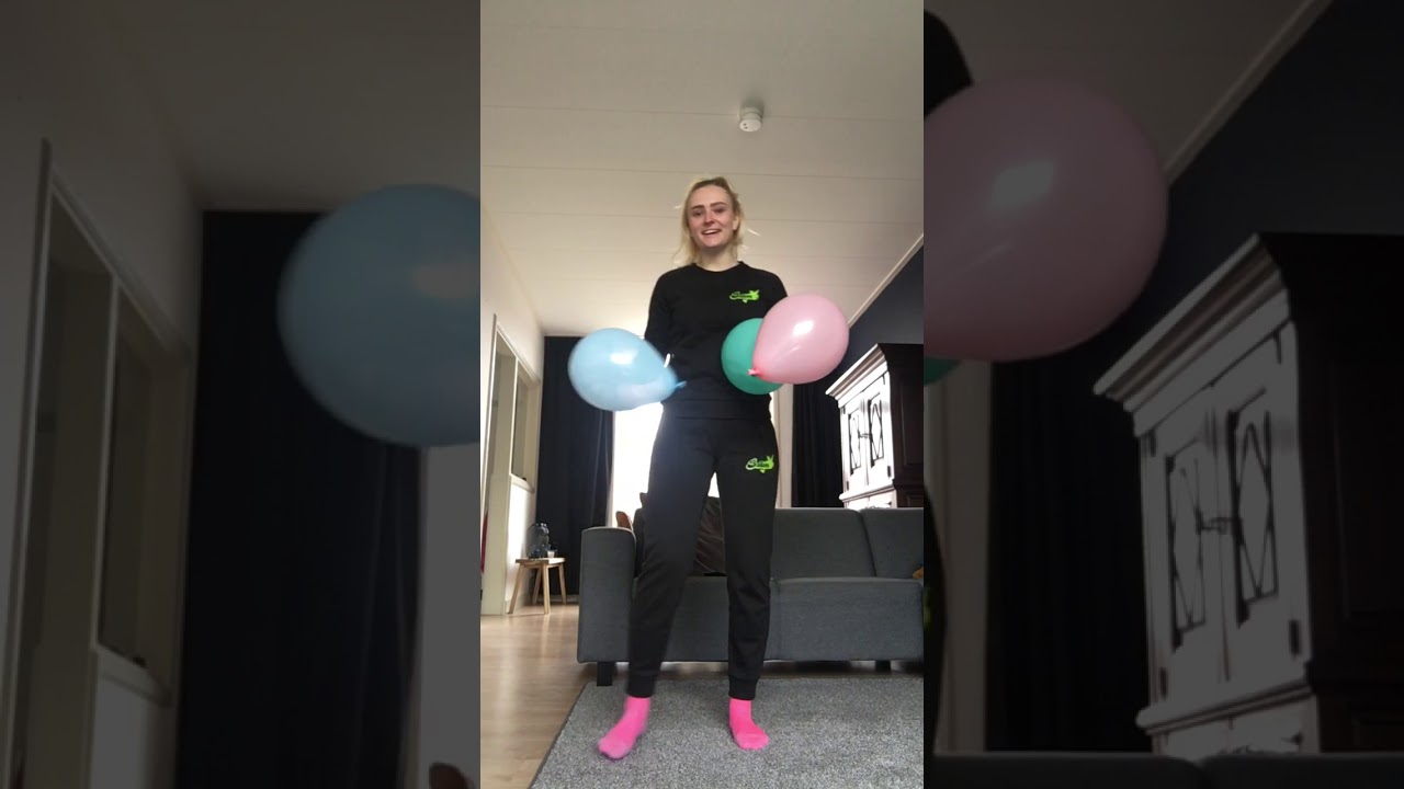 Zo lang mogelijk 3 ballonnen hooghouden YouTube Zo lang mogelijk 3 ballonnen hooghouden YouTube