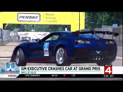 2019 Corvette ZR1 Pace Car Crashed By GM Executive At Indy Race