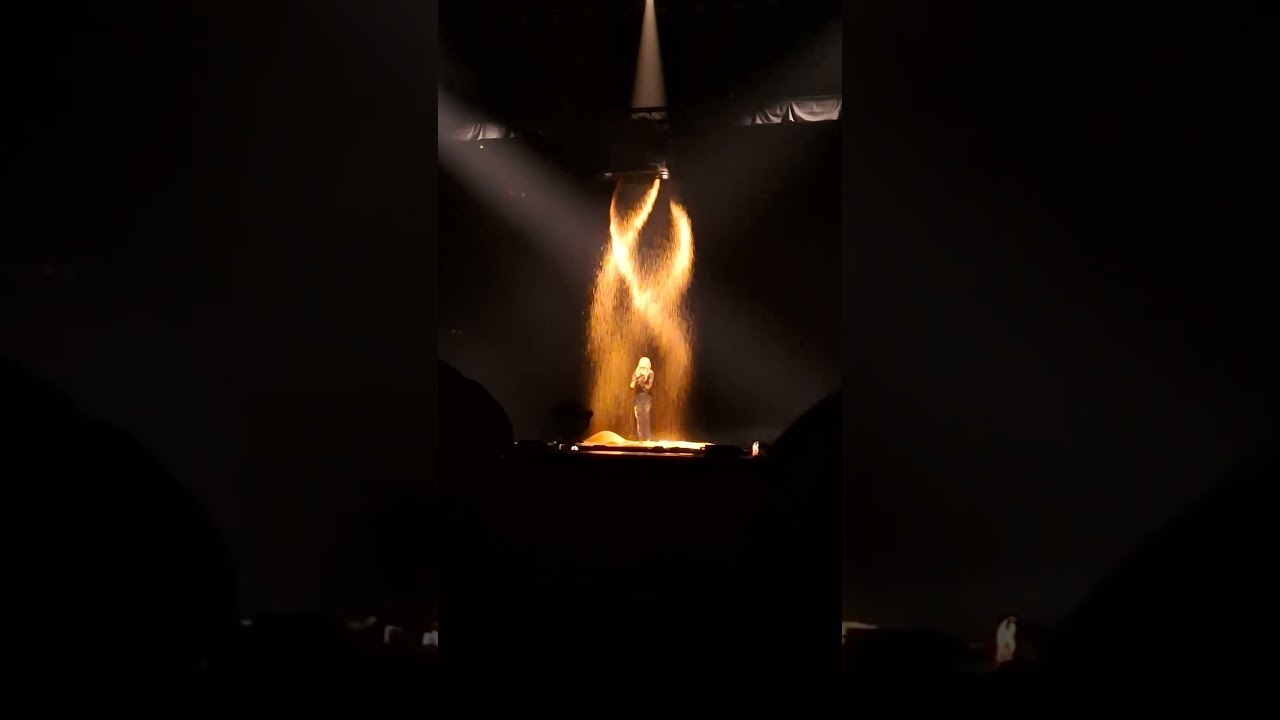 Louane - Maman (Live at Eurovision 2025 - Grand Final) 