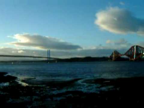 Video of the Forth Road Bridge And the Forth Rail Bridge taken at South Queensferry.