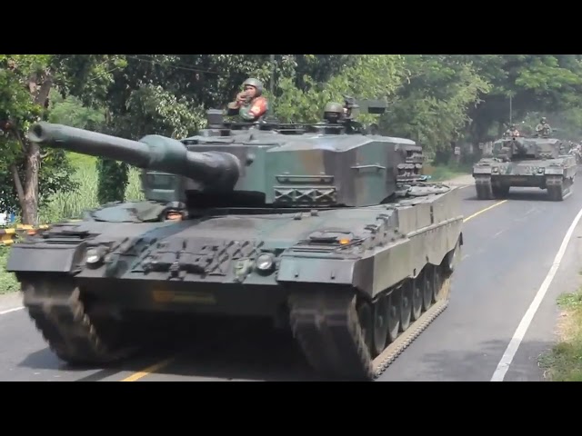 Tank Leopard monster Darat || Latihan TNI class=