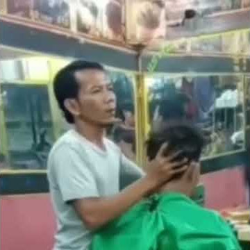 Habis Di cukur pijit koplo mantull nih kawan kawan boleh di coba atau request 😂