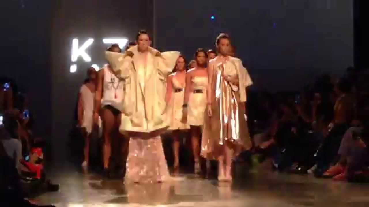 Kini Zamora Spring Summer2016 fashion show