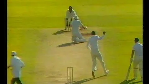 ROGER HARPER v GRAHAM GOOCH MCC v REST OF THE WORL...