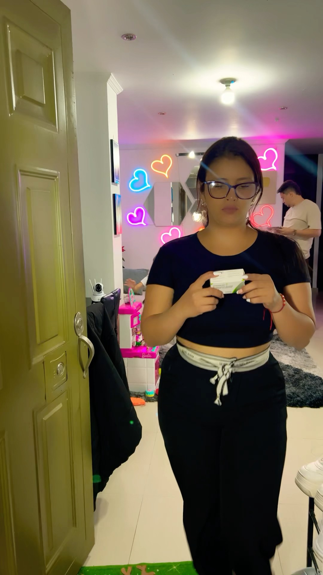 QUIERO ESTAR SOLA?#humor #cosasdefamilia #comedia #shortviral #youtubeshorts