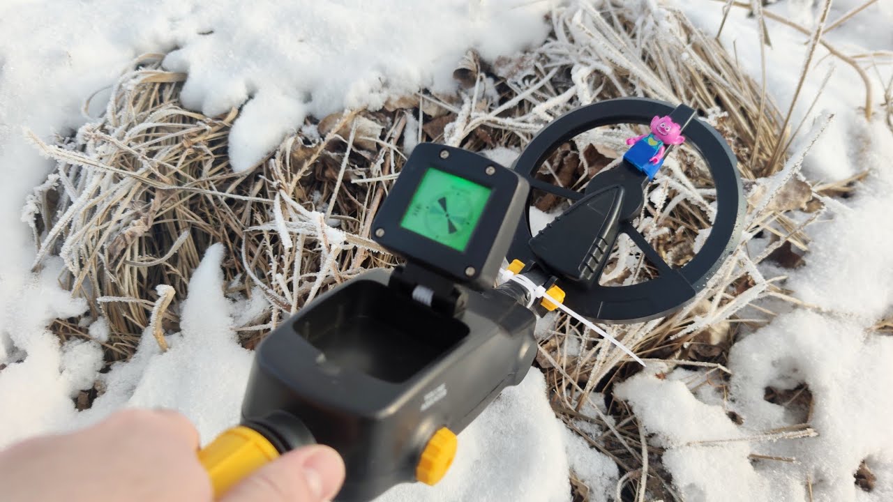 Look what we found while metal detecting #metaldetecting - YouTube