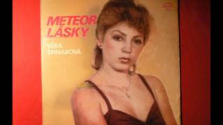 Věra Špinarová - Docela obyčejně (1981)