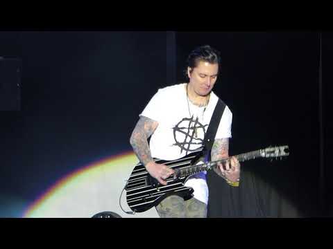 Avenged Sevenfold : Wish You Were Here (Pink Floyd cover) @ Download Festival UK 2018