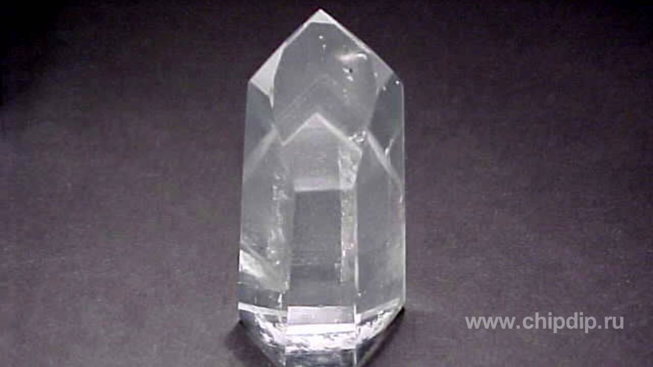 Crystals lsolate. Монокристалл кварца. Кристалл-40вп. 6 Гранный Кристалл. Горный хрусталь с фантомом.