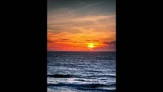 A Beautiful Oregon Coastal Sunset filmed by Great Challa by Tom McClean Positive Belfast 52 views 7 days ago 8 seconds