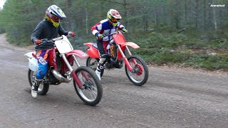 Honda CR250R -89 vs Honda CR250R -95