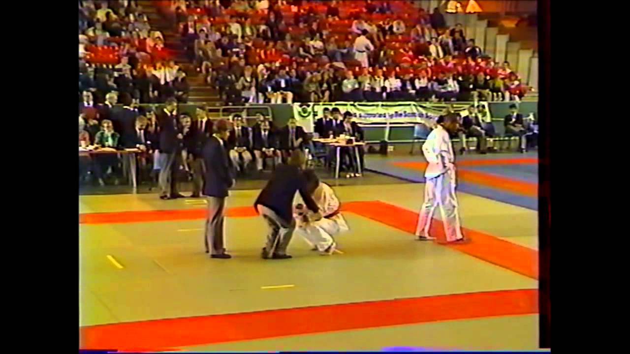 finale championnat europe karaté 1987 PINDA vs MARCELLI