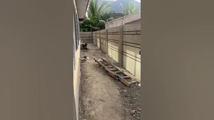 Building in Ghana , Fence wall design #construction #constructionlife #accra #fence #boundarywall
