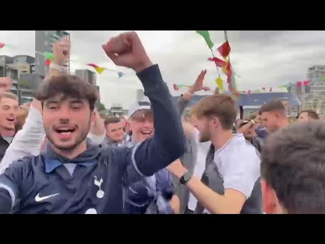 Bissouma on Instagram: Big victory today and I'm Very happy to be here in  this beautiful club with incredible fans I love you all @spursofficial  #Comeoneyouspurs 🤍💪🏾 #YB38 only for this season