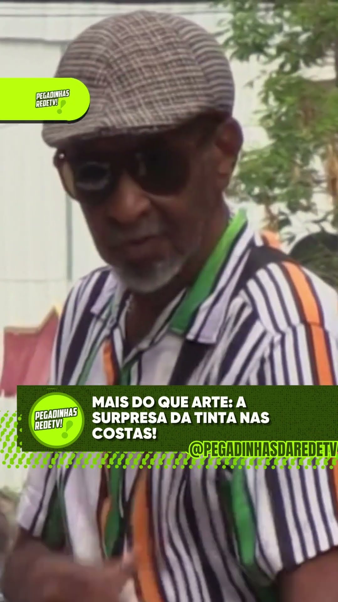 MAIS DO QUE ARTE: A SURPRESA DA TINTA NAS COSTAS! - PEGADINHAS  DA REDETV!