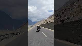 Karakoram Highway | A Wonder of Civil Engineering | Silk Route