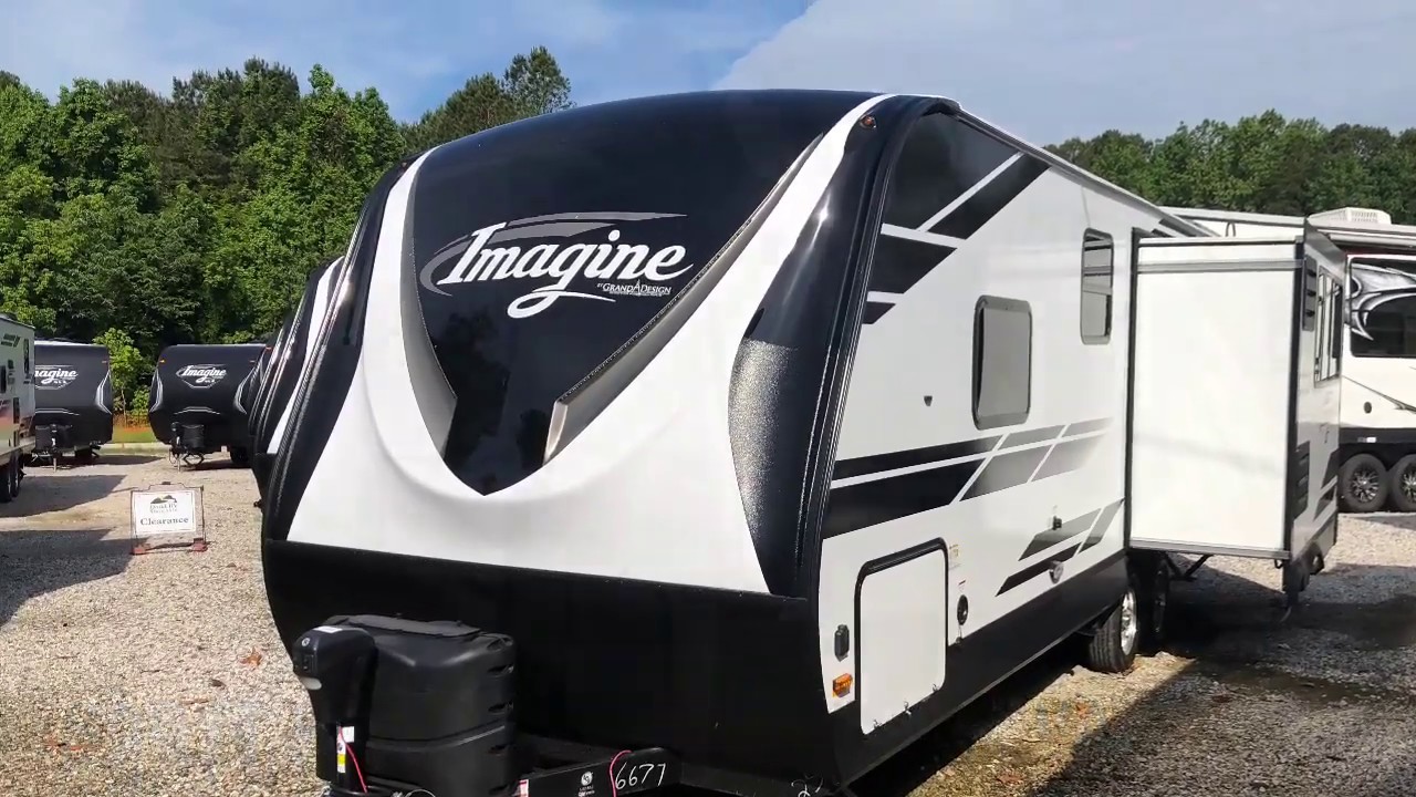 who makes imagine travel trailers