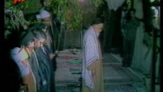Imam Khomeini Praying Maghrib in the 80's.