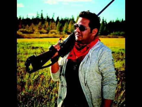 حاتم العراقي وينك ياحببي طولت السفر