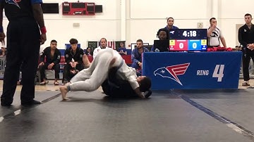 Berimbolo to Bow and Arrow Choke in a tournament