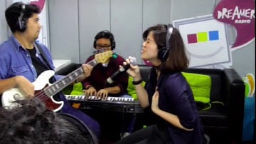 Agatha Suci - Karena Kamu LIVE at FRIDAYKUSTIK