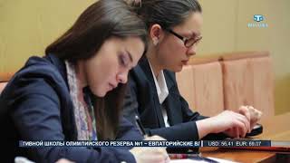 Студенты из Крыма пожаловались на образование в Украине Студенты из Крыма пожаловались на образование в Украине