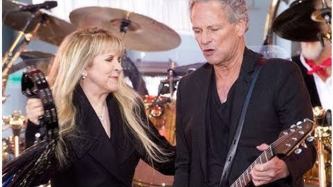 Thumbnail of Lindsey Buckingham Breaks Silence on Fleetwood Mac Firing: ''They Lost Their Perspective''
