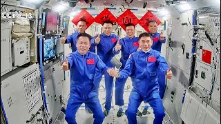 神舟十八号载人飞船与空间站组合体完成快速交会对接 神舟十八号航天员顺利进驻中国空间站
