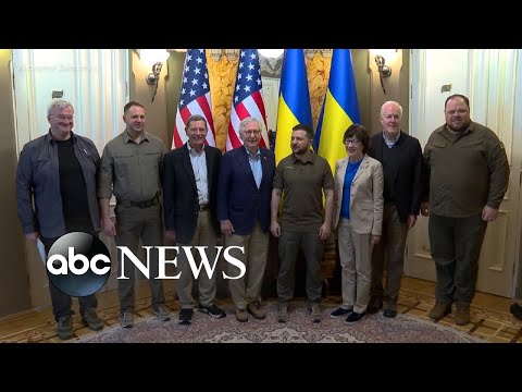McConnell visits Ukraine with GOP delegation