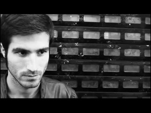 Hikmet Temel Akarsu Romanında İstanbul Ve Erkek Karakterler