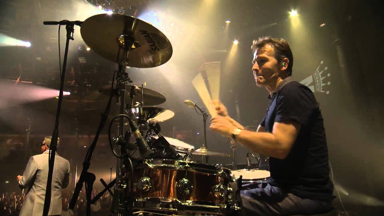 Watch Madness   Our House   Live At The iTunes Festival 27 09 12 on YouTube Watch Madness   Our House   Live At The iTunes Festival 27 09 12 on YouTube