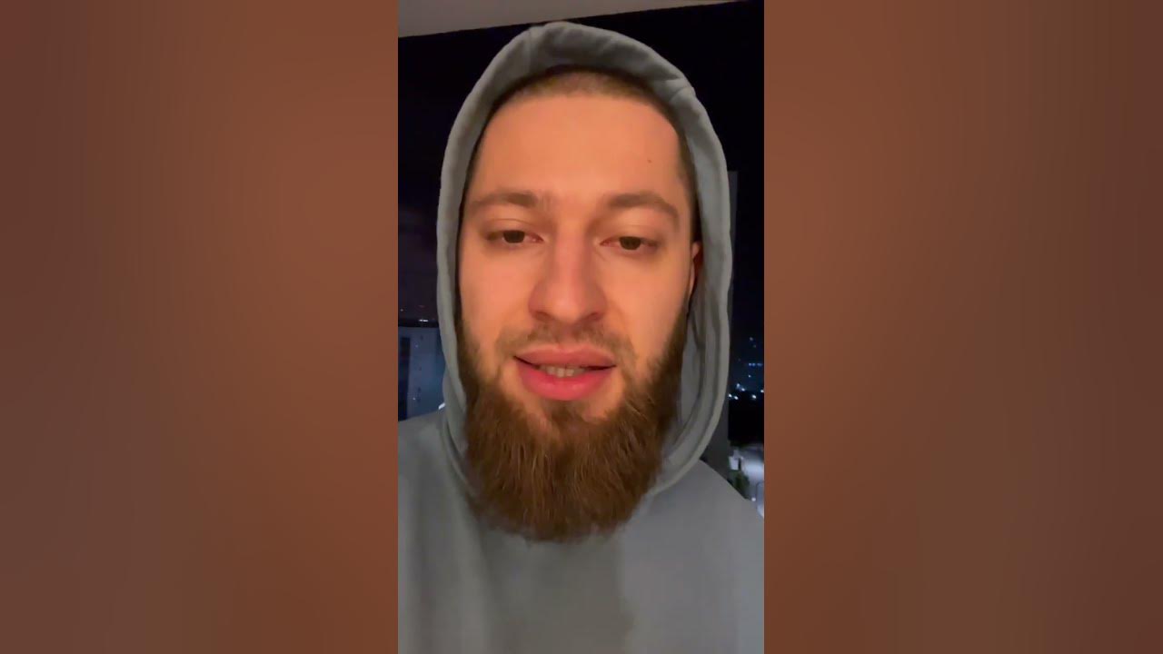 Почему собаки воют во время азана. Почему собака воет на азан. Почему собаки воют во время азана. Собака воет во время азана. Вой собаки в исламе.