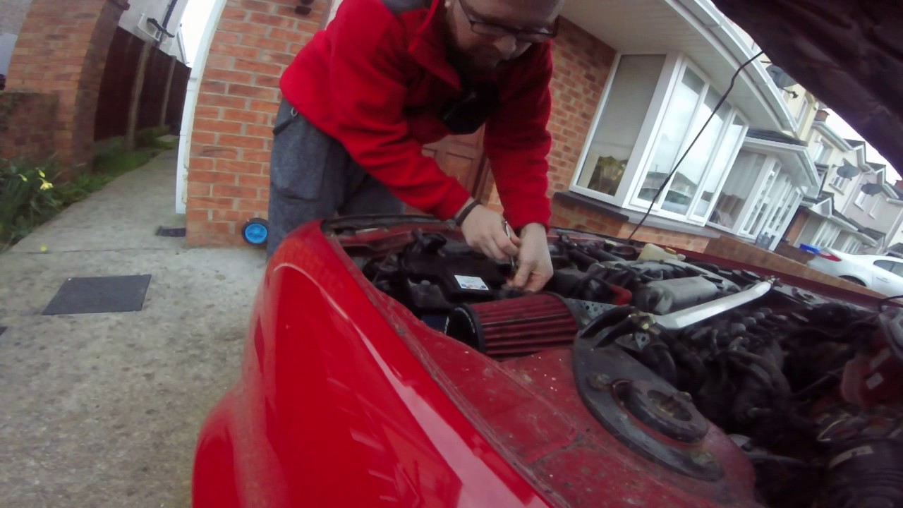 Nissan 100NX - startup after 2 years under the cover...