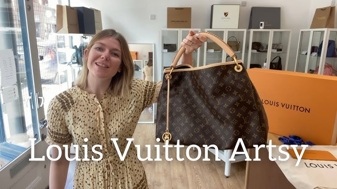 Louis Vuitton Damier Azur Canvas Artsy MM Bag – Bagaholic