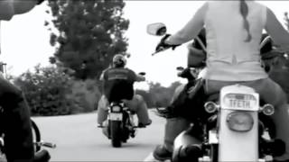 Video thumbnail of "Harley Davidson w AB/CD"