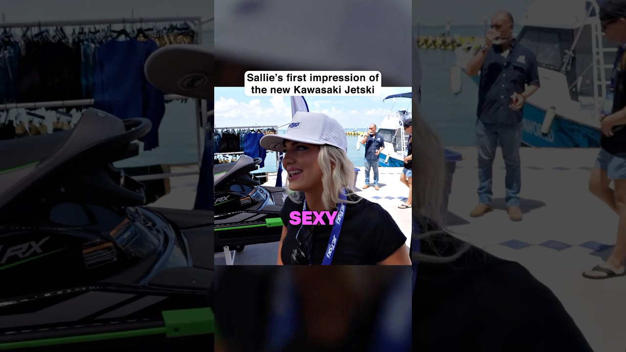 DIS THANG SEXY. @K@KawasakiUSAI guess I had no other words😭#salliegrace #jetski #kawasaki #boat