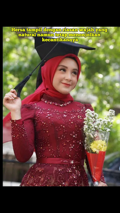 POTRET WISUDA HERSA RAHAYU ISTRI RIZKI DA YANG CANTIK PAKAI KEBAYA #shorts @RRFCHANEL