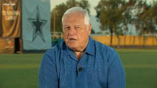 Commentary: Dale Hansen on Jerry Jones' anthem policy