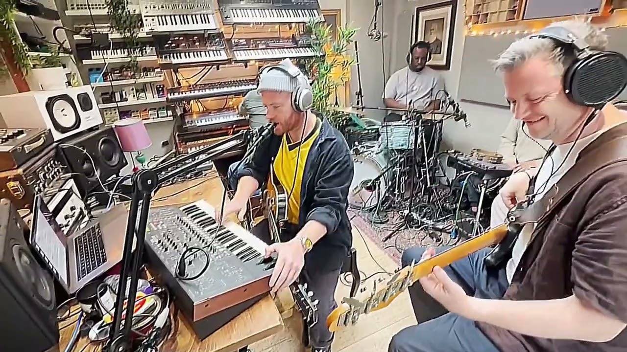 Ben Jones - No Simulation LIVE feat BJ Horns!!