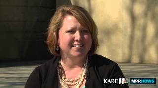Connecting women veterans with benefits