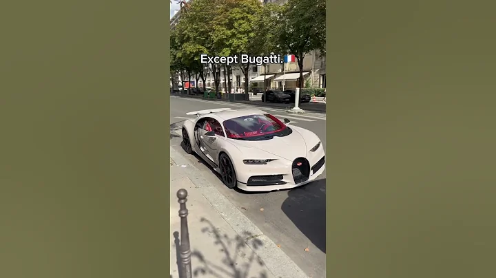 Name one ugly bugatti 🙃 #thecarspoter #bugatti #chiron #veyron #mistral #divo #lavoiturenoire