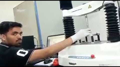 Analyzing firmness of tomato using Texture Analyzer